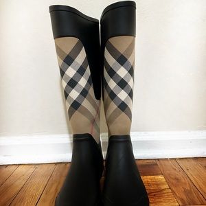 Burberry Women's Simeon Vintage Check Rain Boots